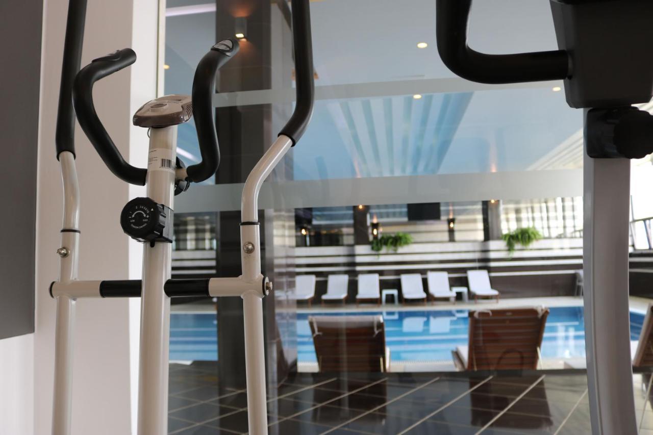 Hotel International Prishtina & Spa Prishtinë Luaran gambar